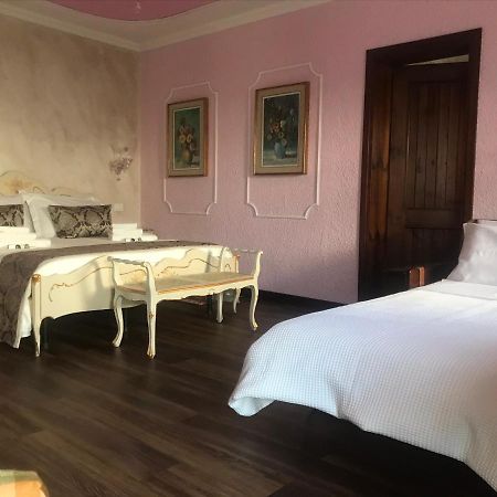 Villa Vecchia Favola House à Quarto dʼAltino Extérieur photo