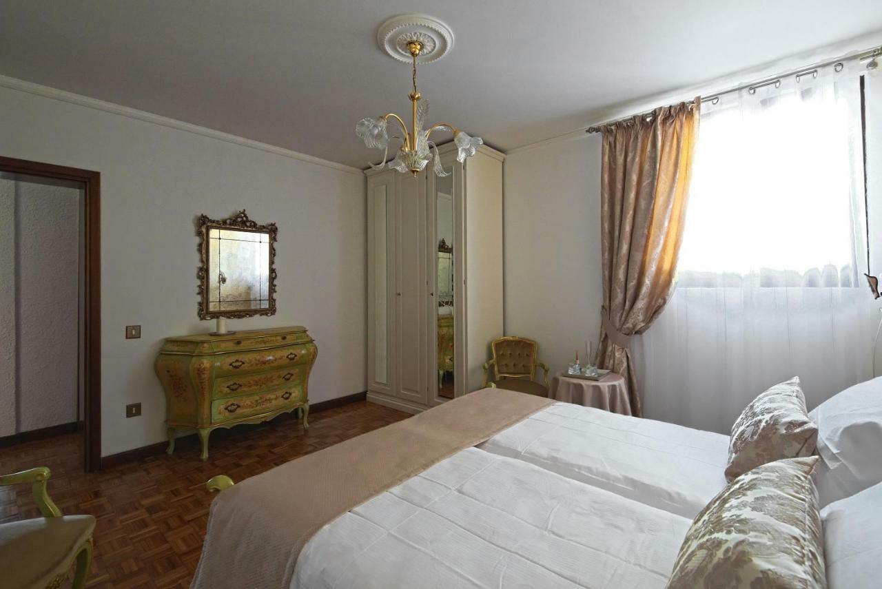 Villa Vecchia Favola House à Quarto dʼAltino Extérieur photo