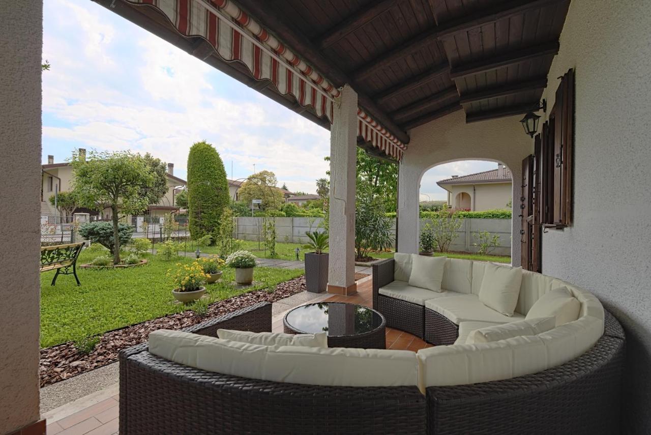 Villa Vecchia Favola House à Quarto dʼAltino Extérieur photo