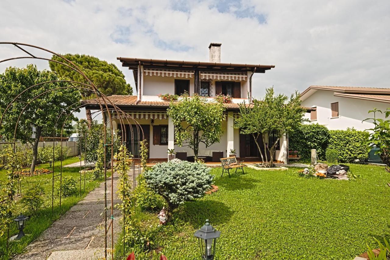 Villa Vecchia Favola House à Quarto dʼAltino Extérieur photo